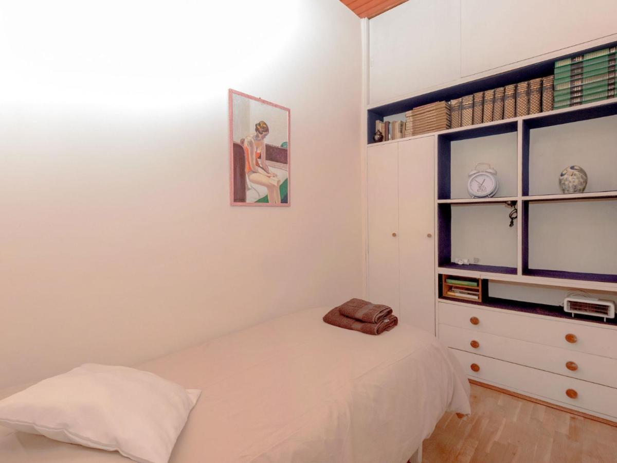 Apartment Eixample Esquerre Arago Rocafort By Interhome Barcelona Eksteriør bilde